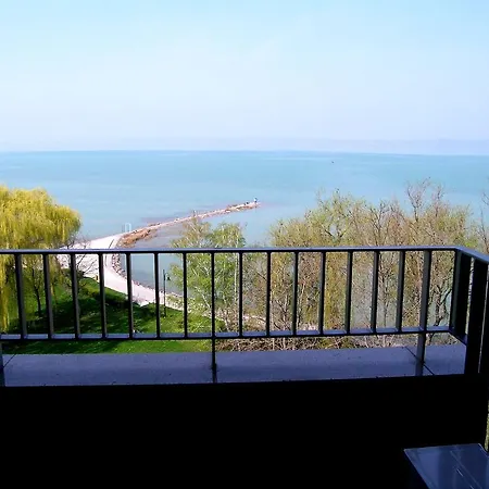 아파트 Club218 Viktoria Wellness Apartman 시오포크