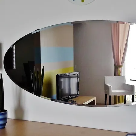 Club218 Viktoria Wellness Apartman 아파트 시오포크